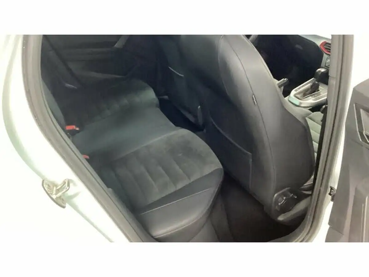 2022-seat-arona-15-tsi-fr-sport-big-5