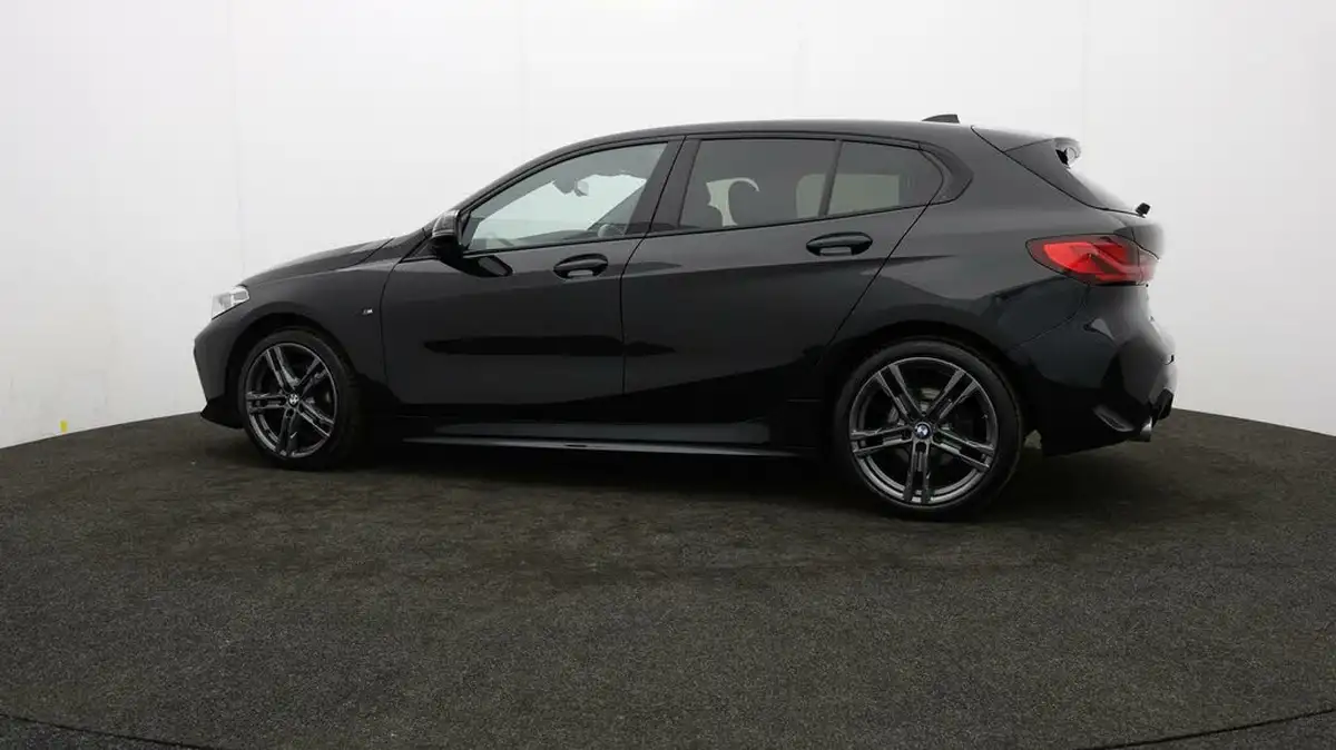 2021-bmw-1-series-15-118i-m-sport-lcp-big-64