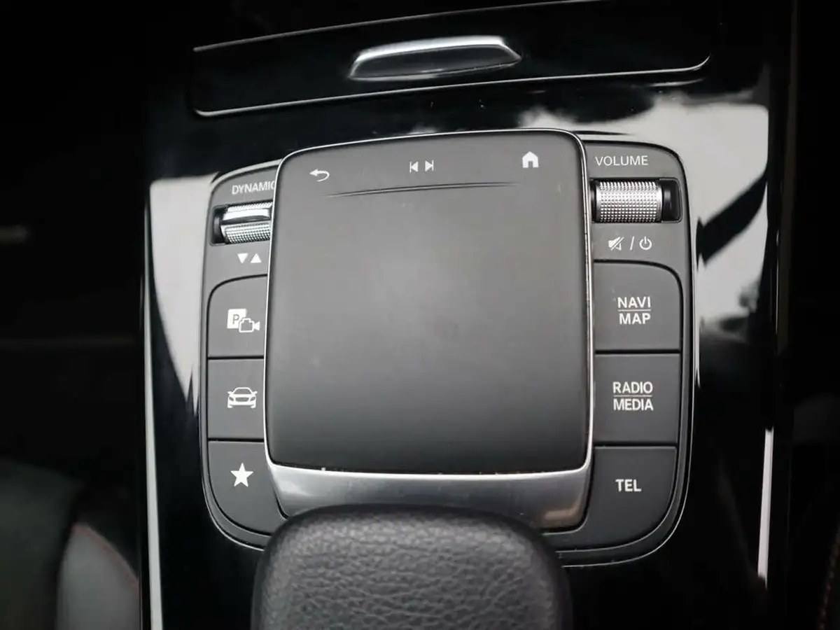 2020-mercedes-benz-a-class-13-a250e-amg-line-executive-saloon-4d-big-18
