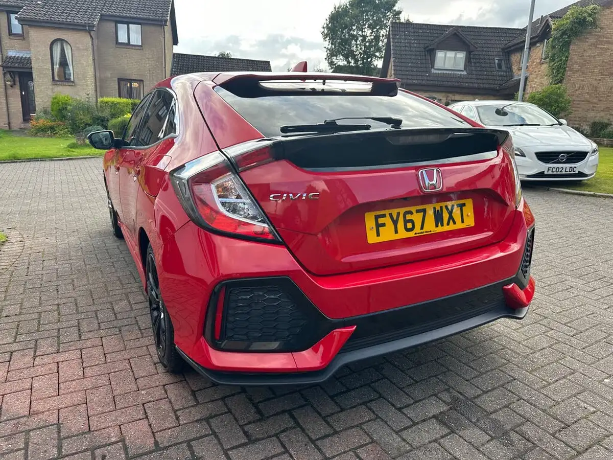 2017-honda-civic-10-vtec-turbo-sr-big-6