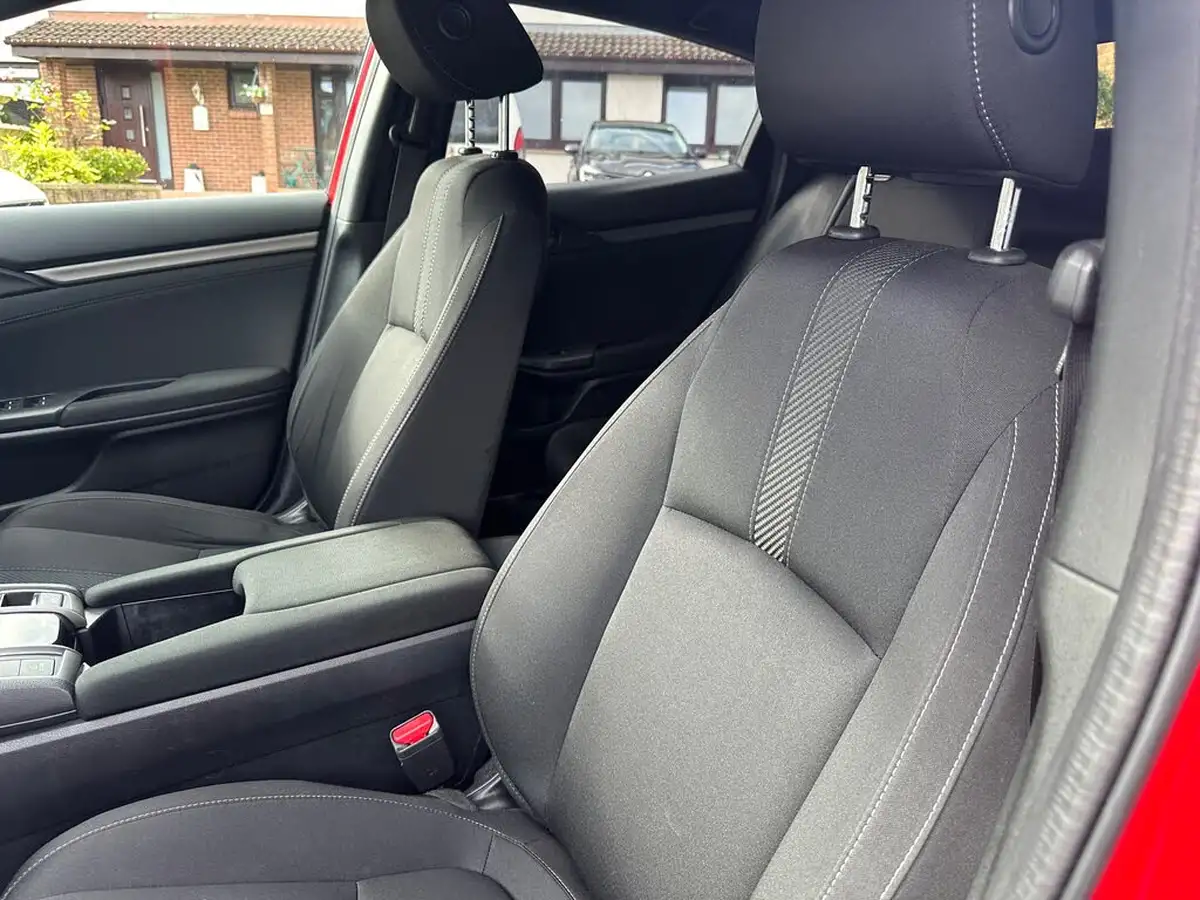 2017-honda-civic-10-vtec-turbo-sr-big-30