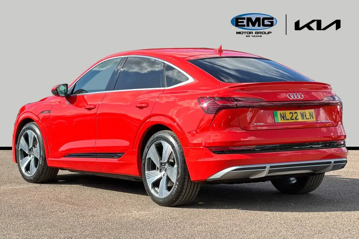 2022-audi-e-tron-55e-s-line-sportback-big-3