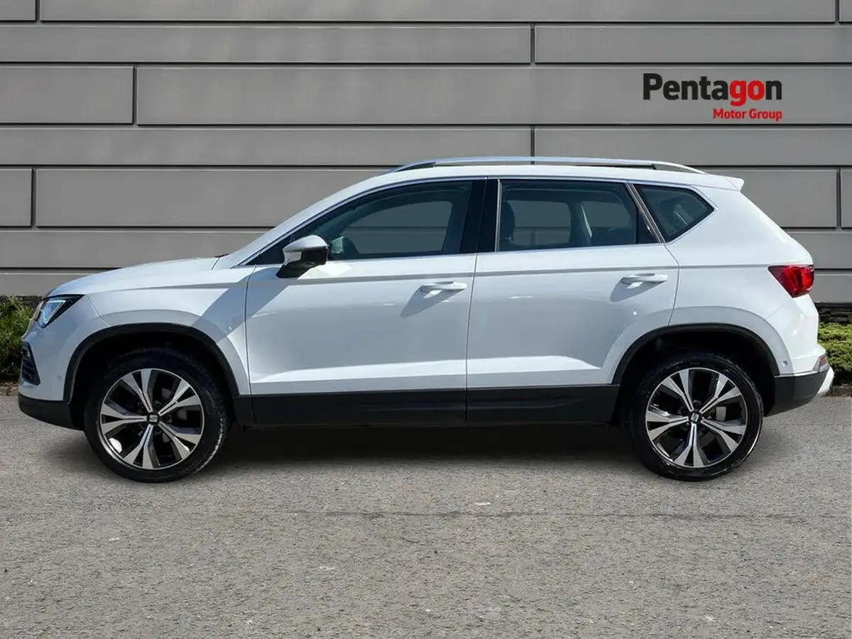 2023-seat-ateca-15-ecotsi-se-technology-big-11