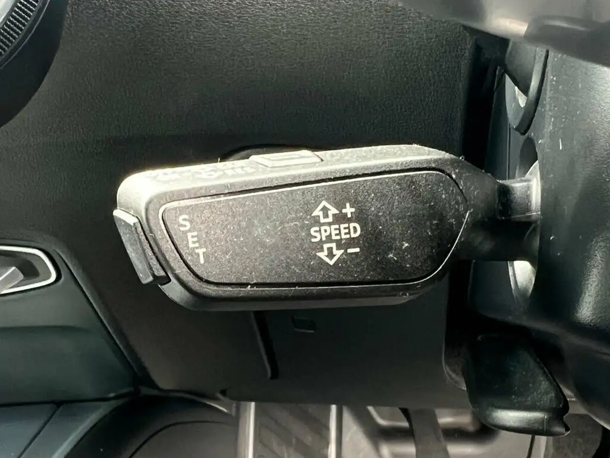 2017-audi-tt-coupe-20tdi-ultra-black-edition-big-13