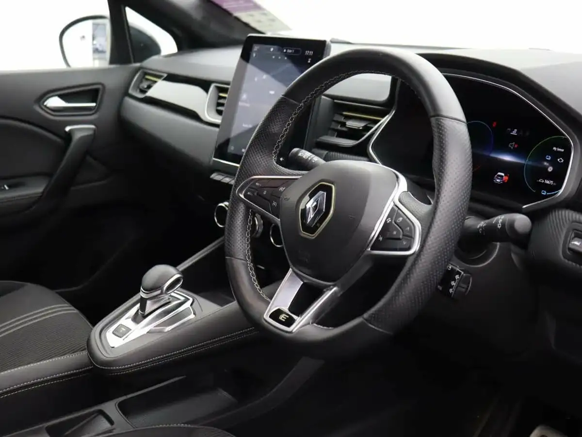 2024-renault-captur-16-e-tech-engineered-145ps-full-big-11