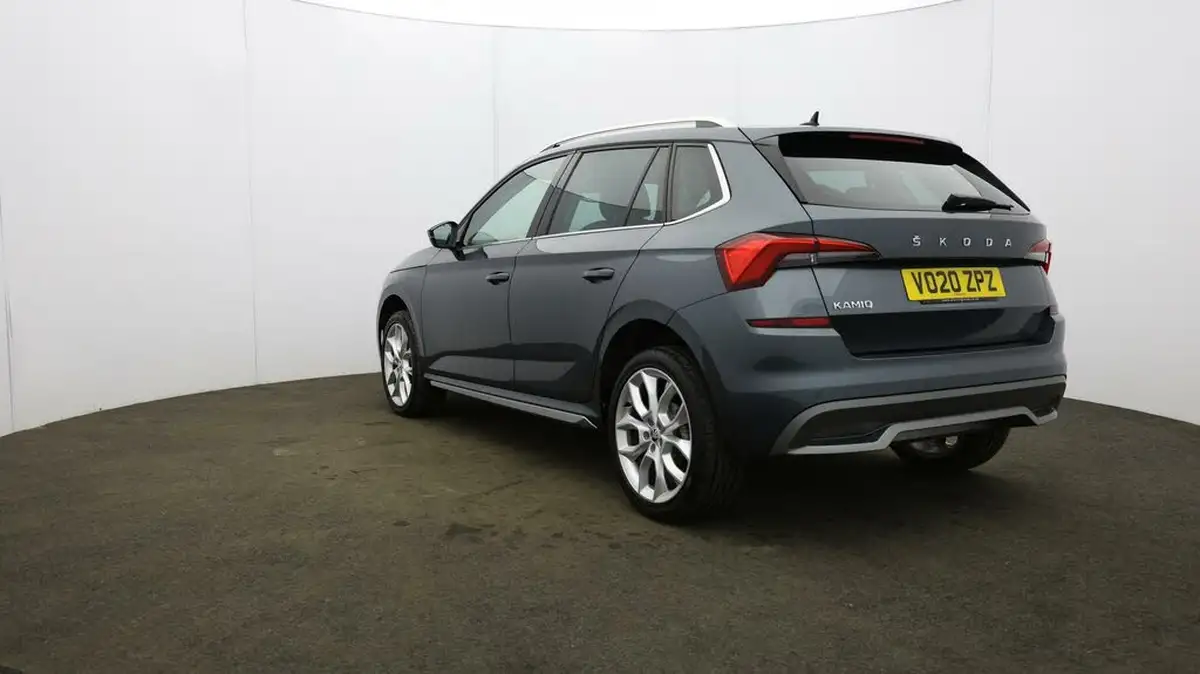 2020-skoda-kamiq-15-tsi-se-l-hatchback-big-34