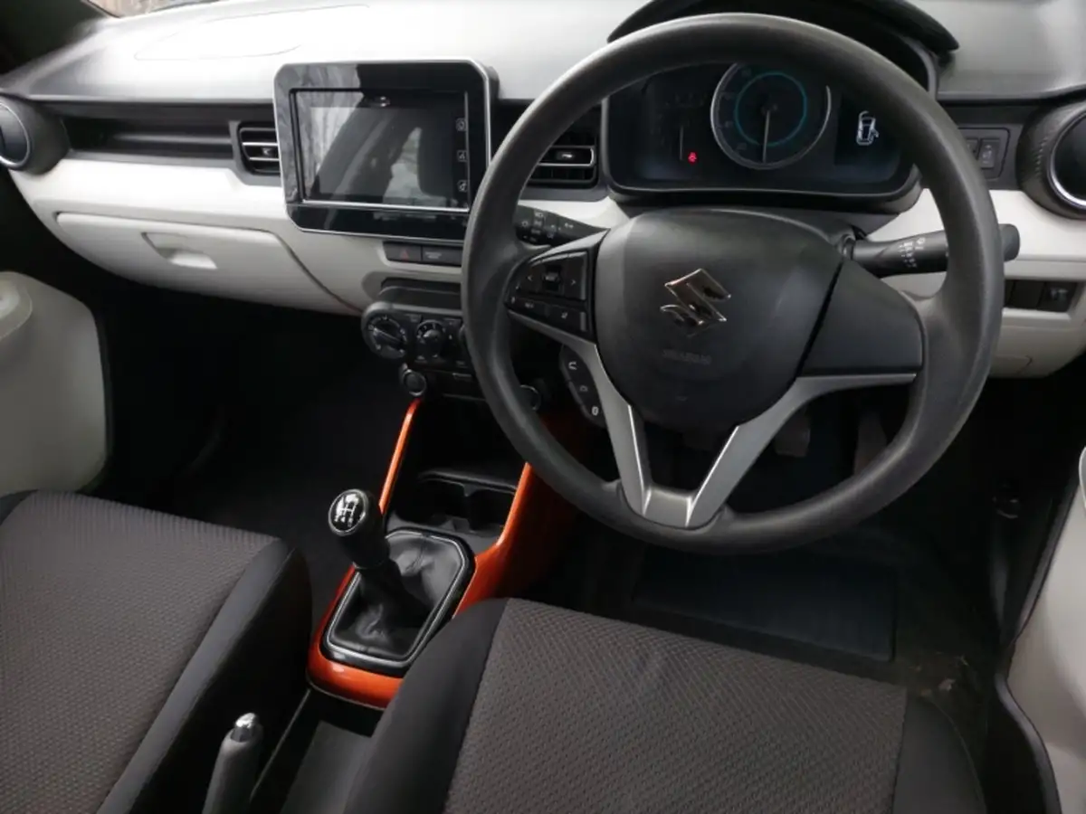 2018-suzuki-ignis-12-dualjet-sz-t-big-9