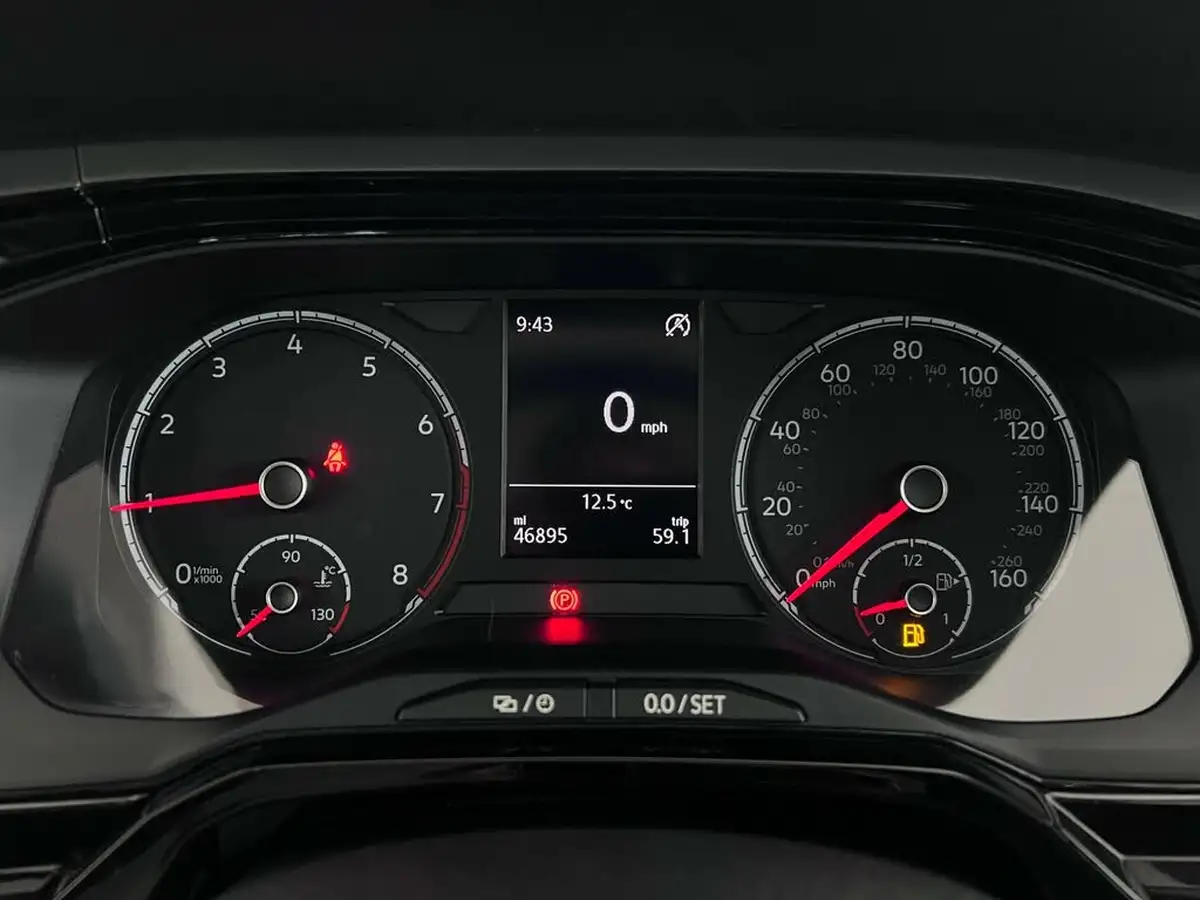 2019-volkswagen-polo-10-tsi-se-ss-big-13
