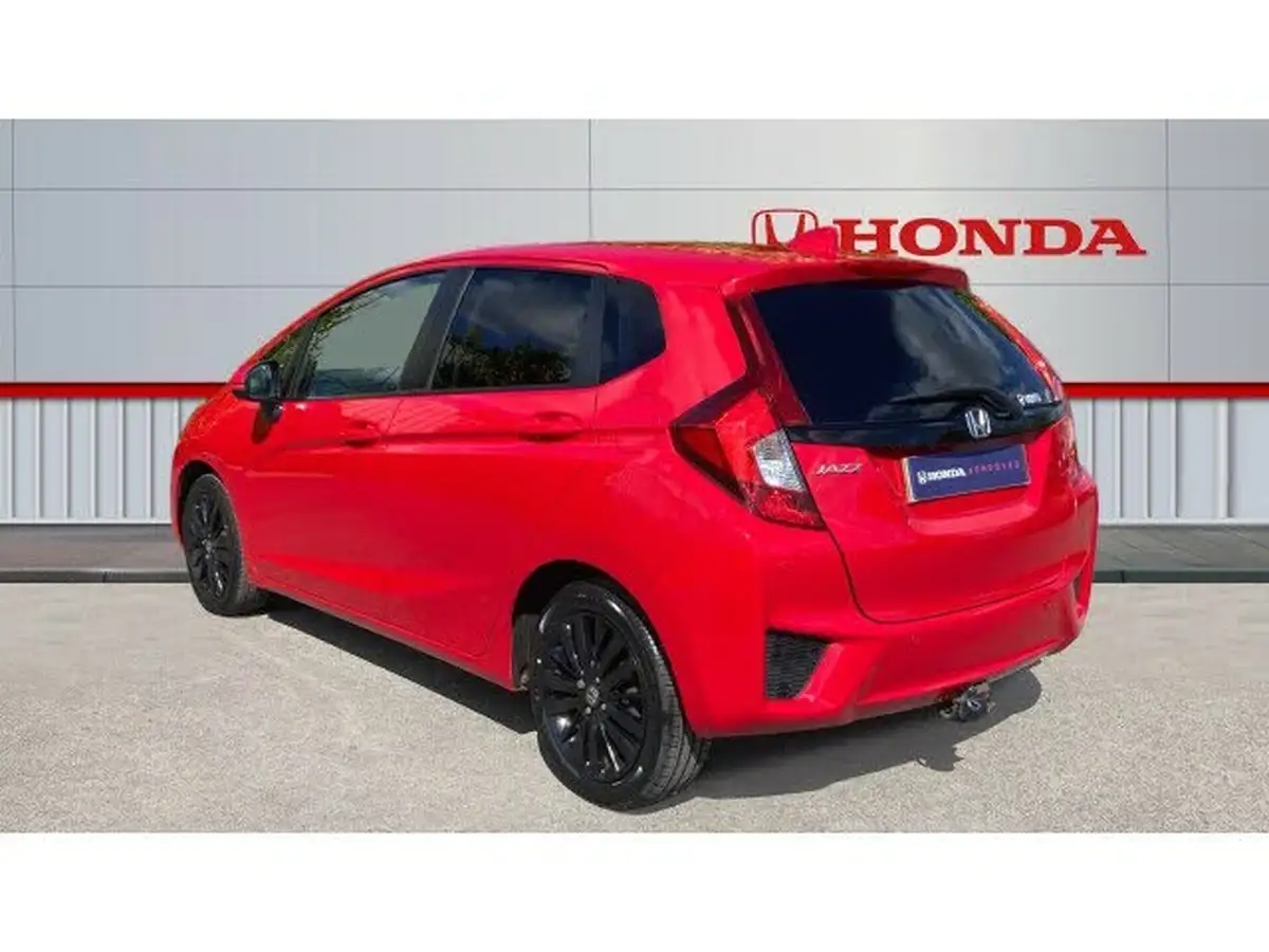 2016-honda-jazz-13-i-vtec-ex-navi-big-2
