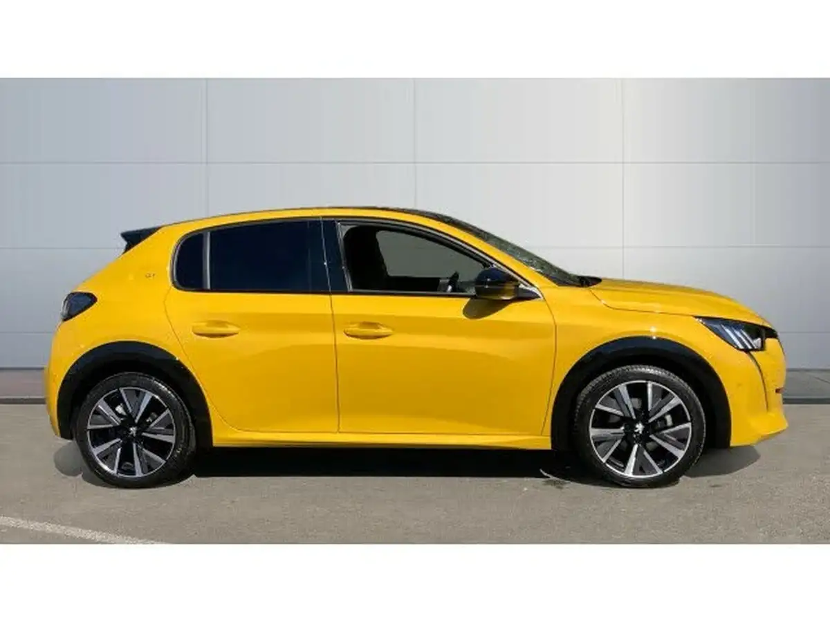 2022-peugeot-208-12-puretech-gt-100bhp-big-4