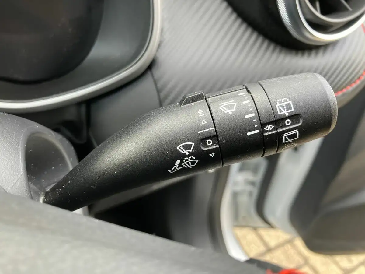 2023-mg-zs-suv-10t-gdi-exclusive-auto-big-31