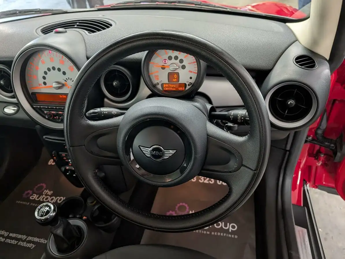2011-mini-clubman-16-one-big-34
