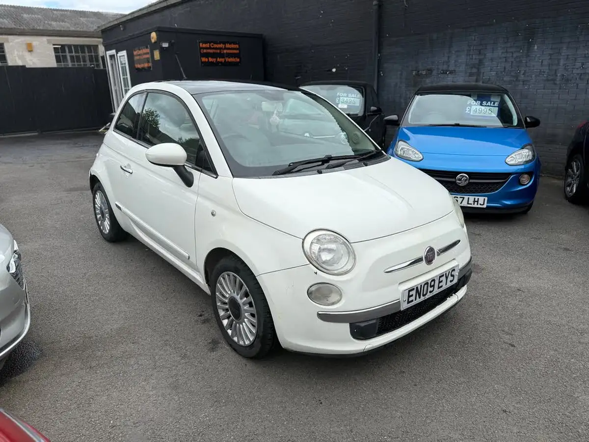 2009-fiat-500-12-lounge-big-1