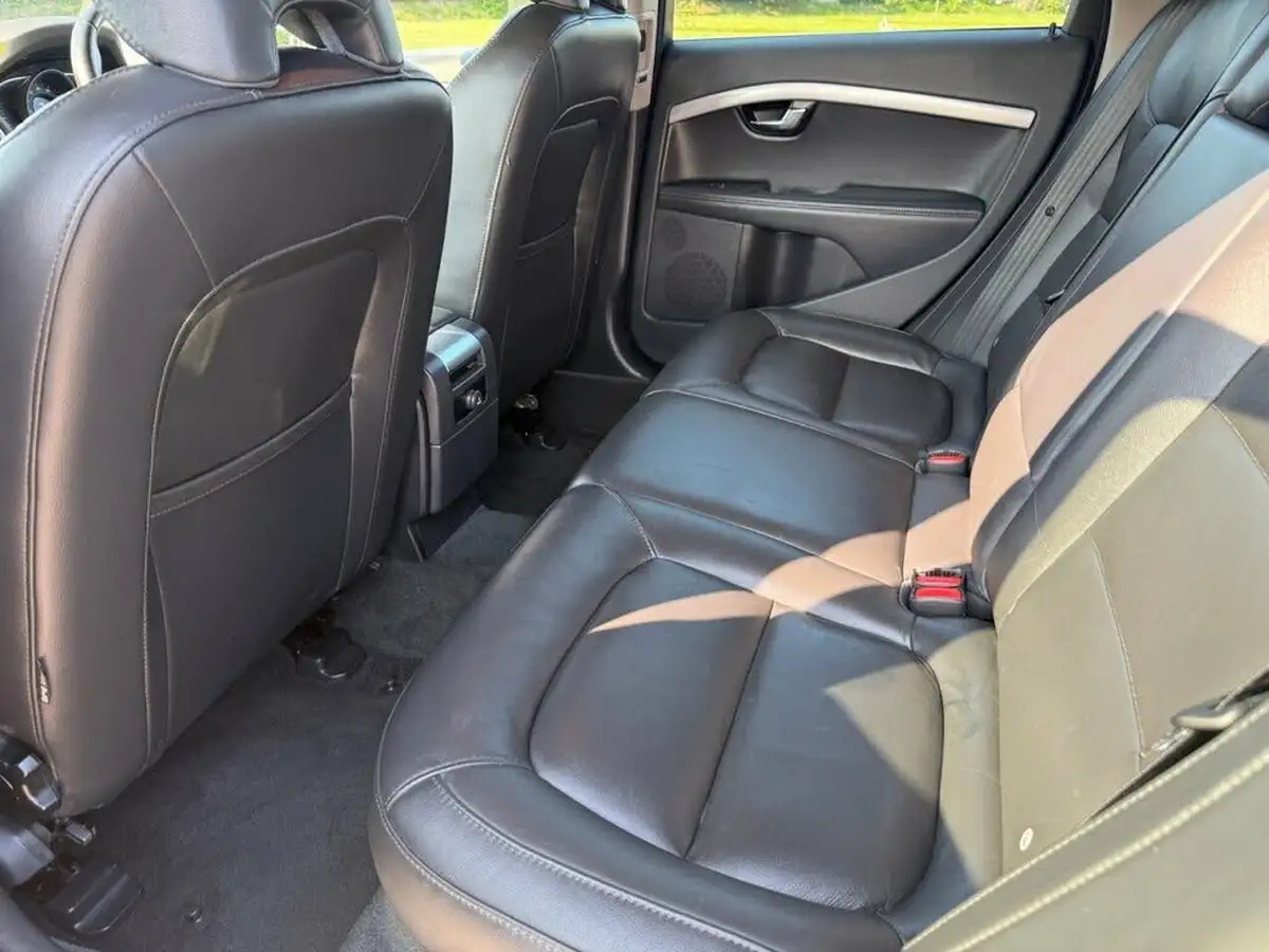 2015-volvo-v70-20td-d4-se-geartronic-big-10