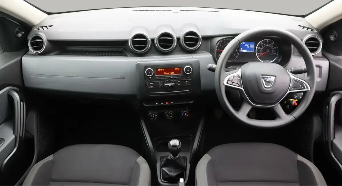 2019-dacia-duster-16-sce-essential-big-12