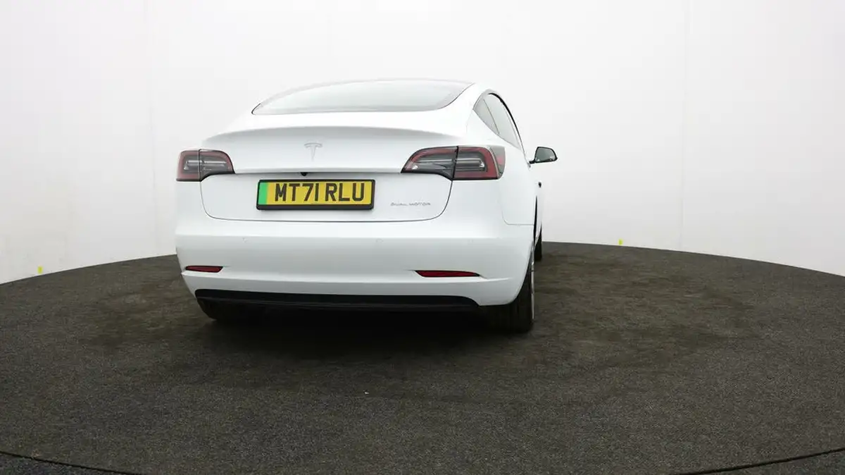 2021-tesla-model-3-e-long-range-awd-big-67