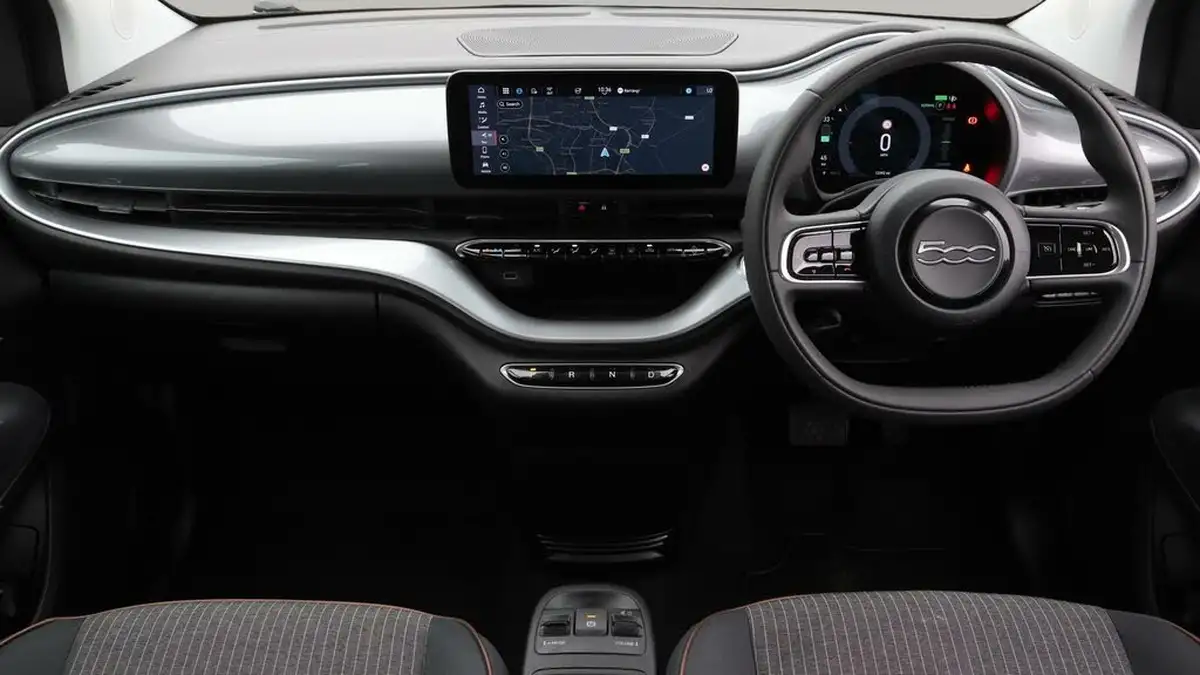 2022-fiat-500-e-icon-117bhp-big-13