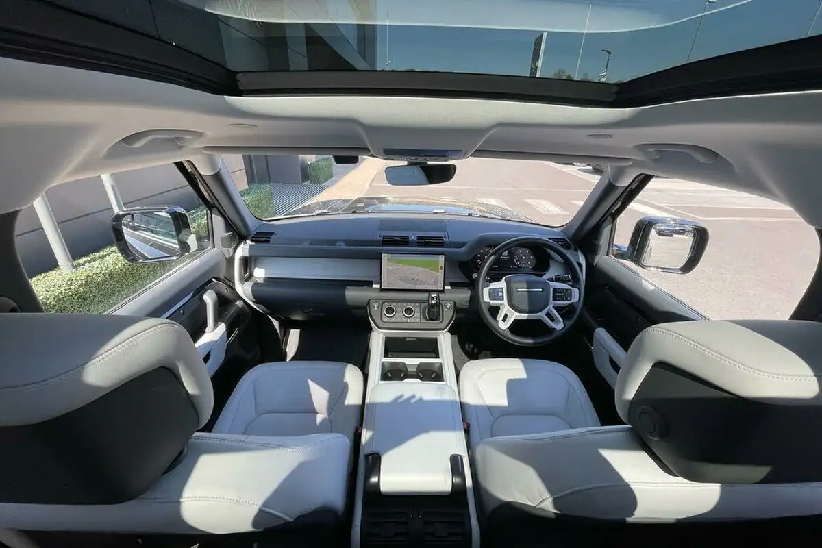 2024-land-rover-110-defender-30-d350-x-dynamic-hse-big-3