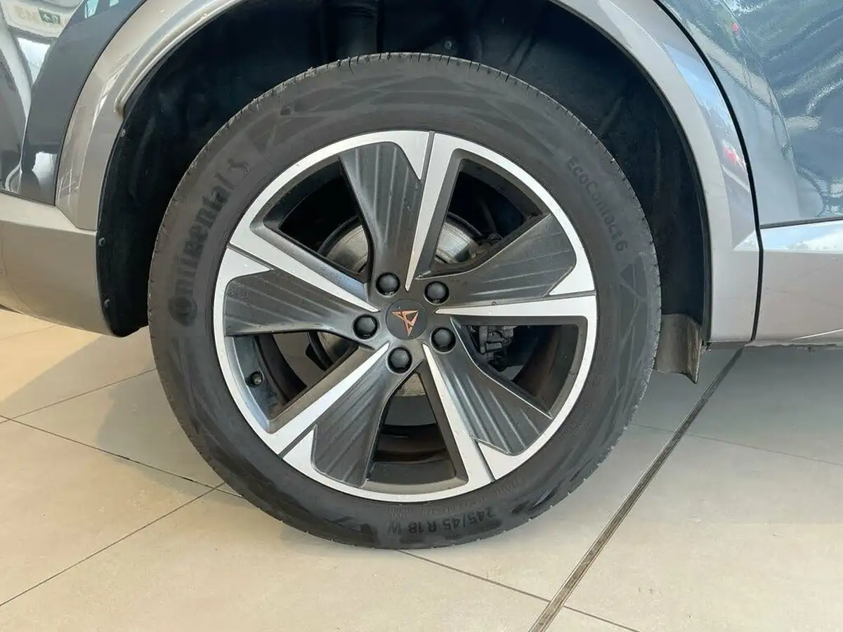 2023-cupra-formentor-20-tsi-v1-big-8