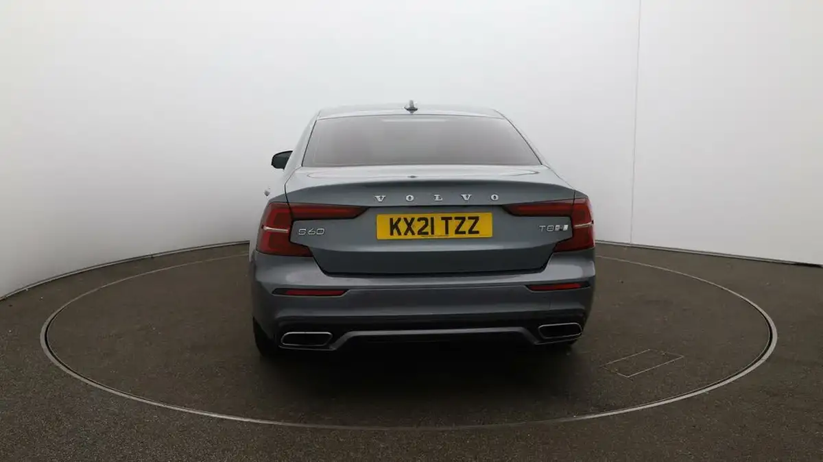 2021-volvo-s60-20-t8-r-design-plus-big-52