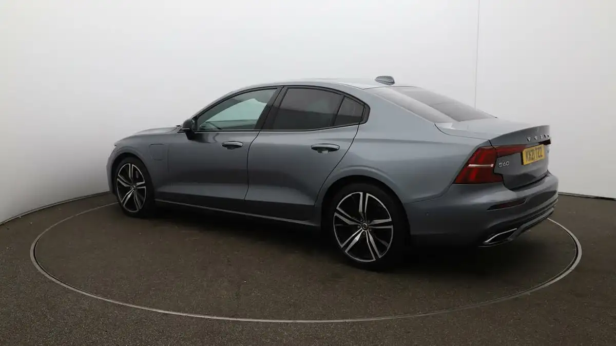 2021-volvo-s60-20-t8-r-design-plus-big-28