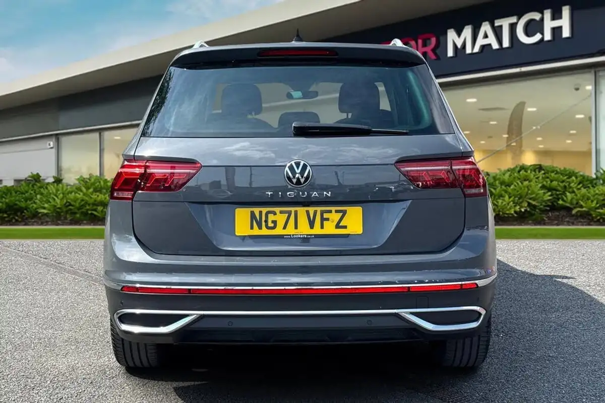 2022-volkswagen-tiguan-15-tsi-elegance-big-3
