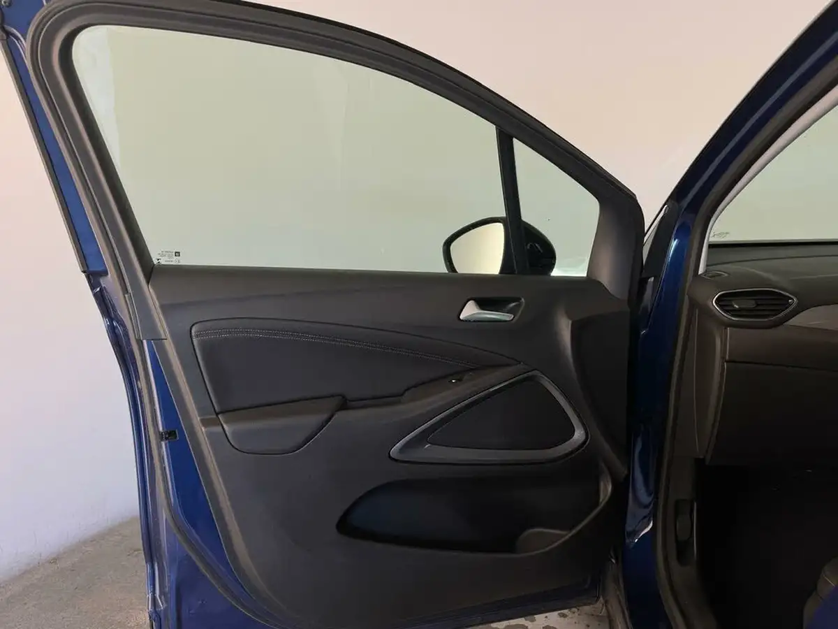 2021-vauxhall-crossland-12-elite-nav-130ps-big-21