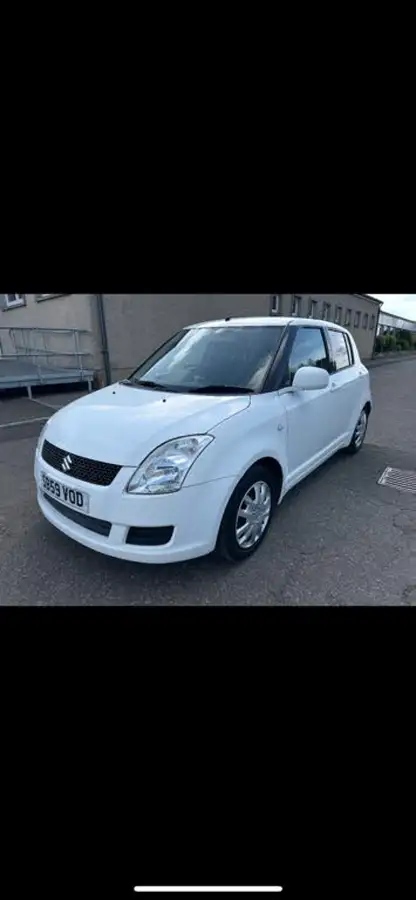2009-suzuki-swift-13-gl-5d-big-2