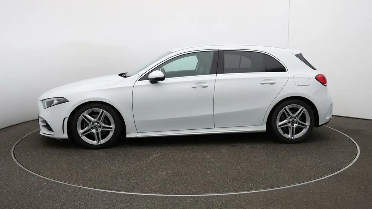 2020-mercedes-benz-a-class-13-a200-amg-line-hatchback-5d-big-4