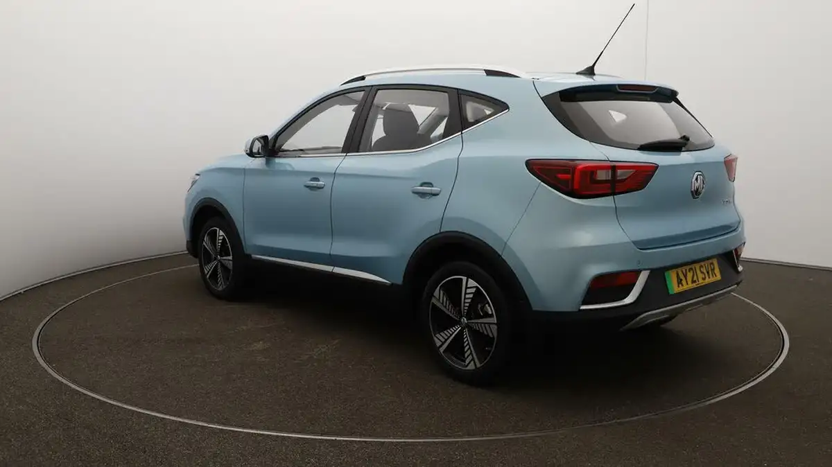 2021-mg-zs-suv-e-exclusive-ev-big-56