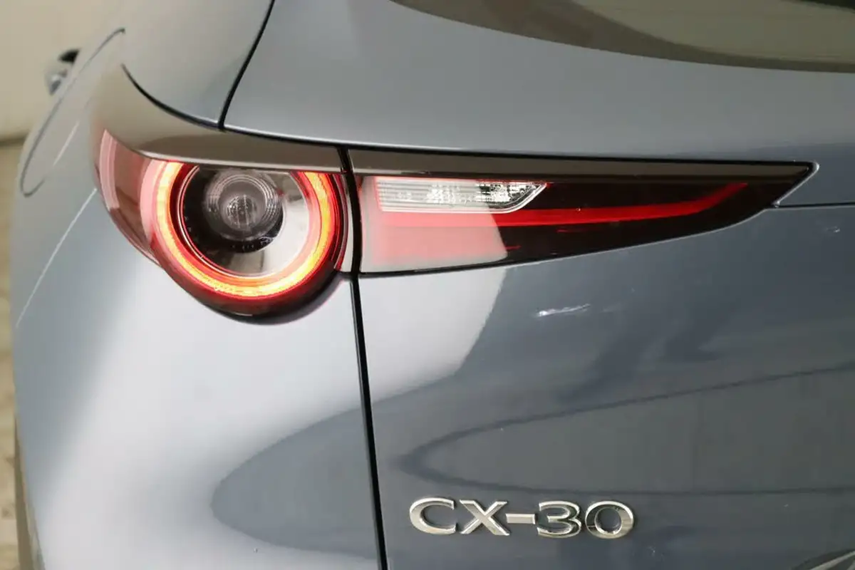 2021-mazda-cx-30-20-e-skyactiv-g-se-l-lux-big-8