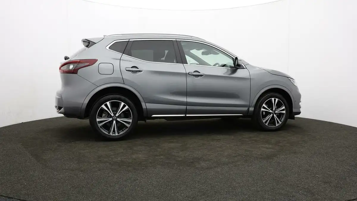 2020-nissan-qashqai-13-dig-t-tekna-160ps-19in-alloys-dct-big-30