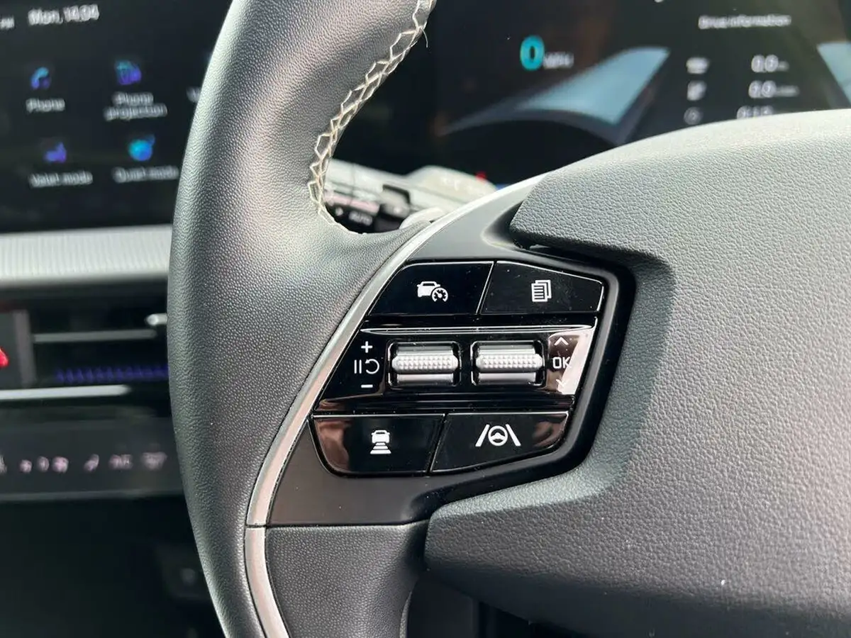 2022-kia-ev6-e-gt-line-320bhp-awd-heat-pump-big-13