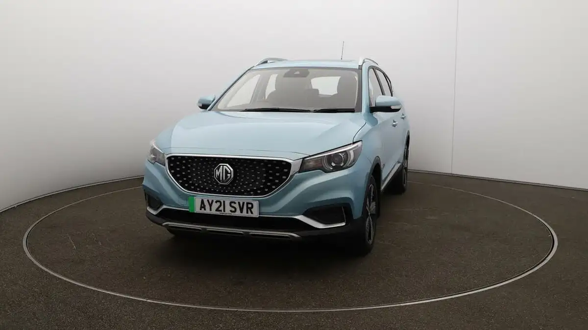 2021-mg-zs-suv-e-exclusive-ev-big-32