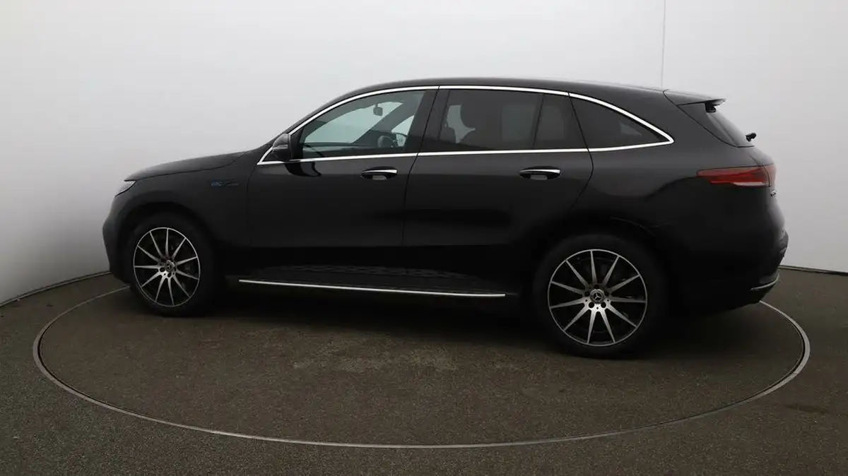 2021-mercedes-benz-eqc-e-eqc-400-amg-line-big-50