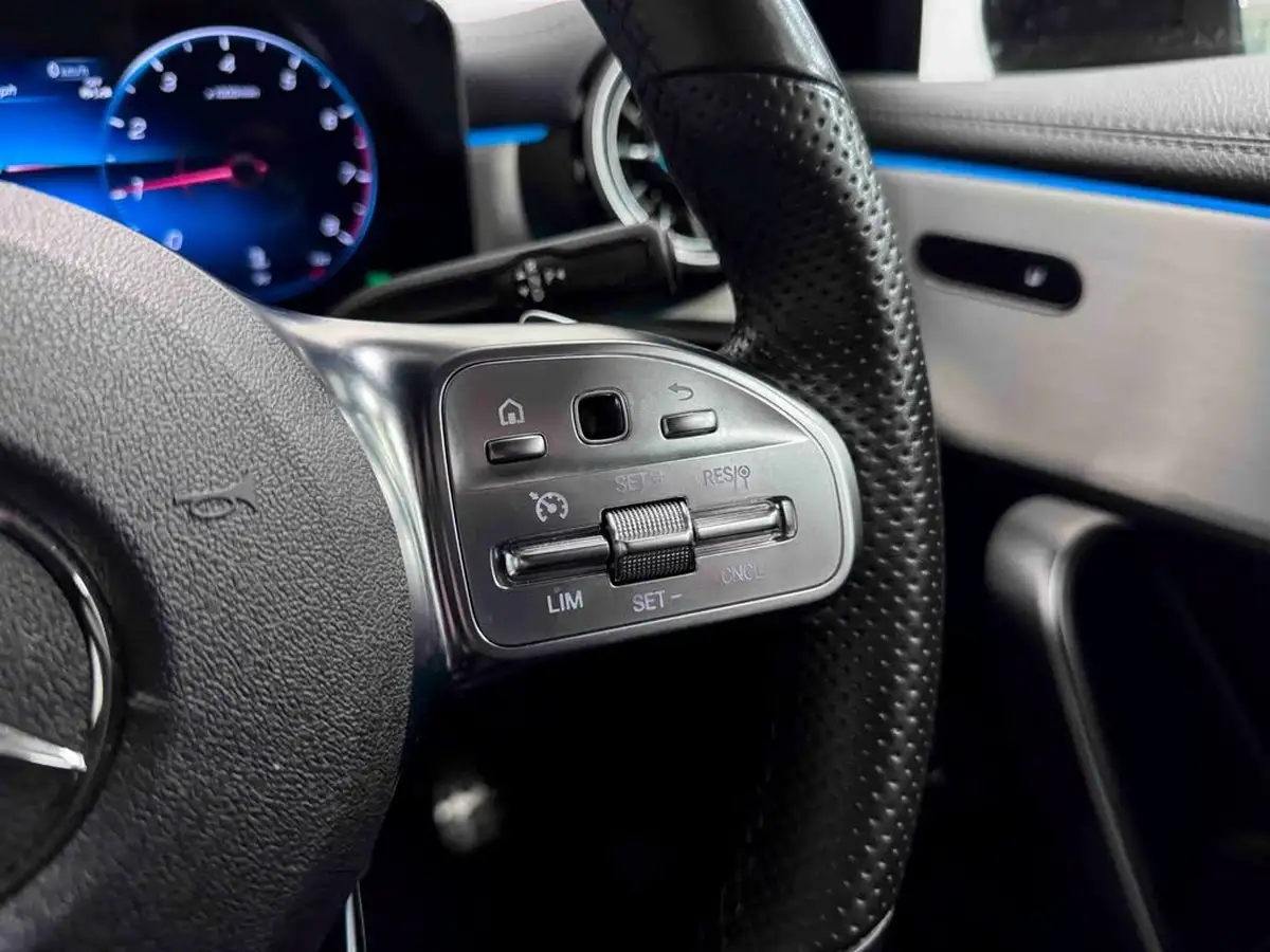 2022-mercedes-benz-cla-13-cla-200-amg-line-executive-coupe-4d-big-29