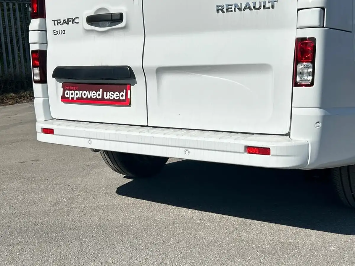 2025-renault-trafic-20dci-sl30-150-extra-big-16