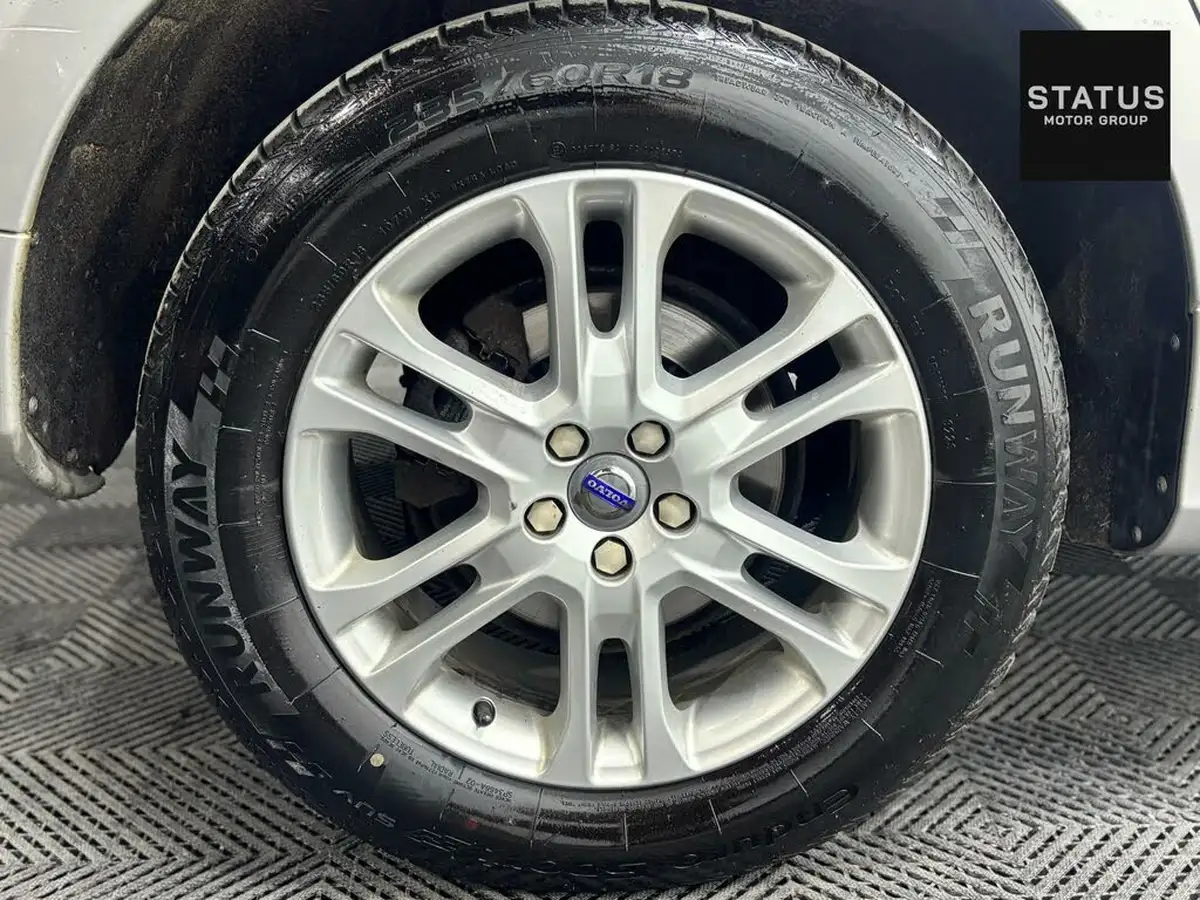 2015-volvo-xc60-24td-d5-se-lux-220bhp-ss-geartronic-big-11