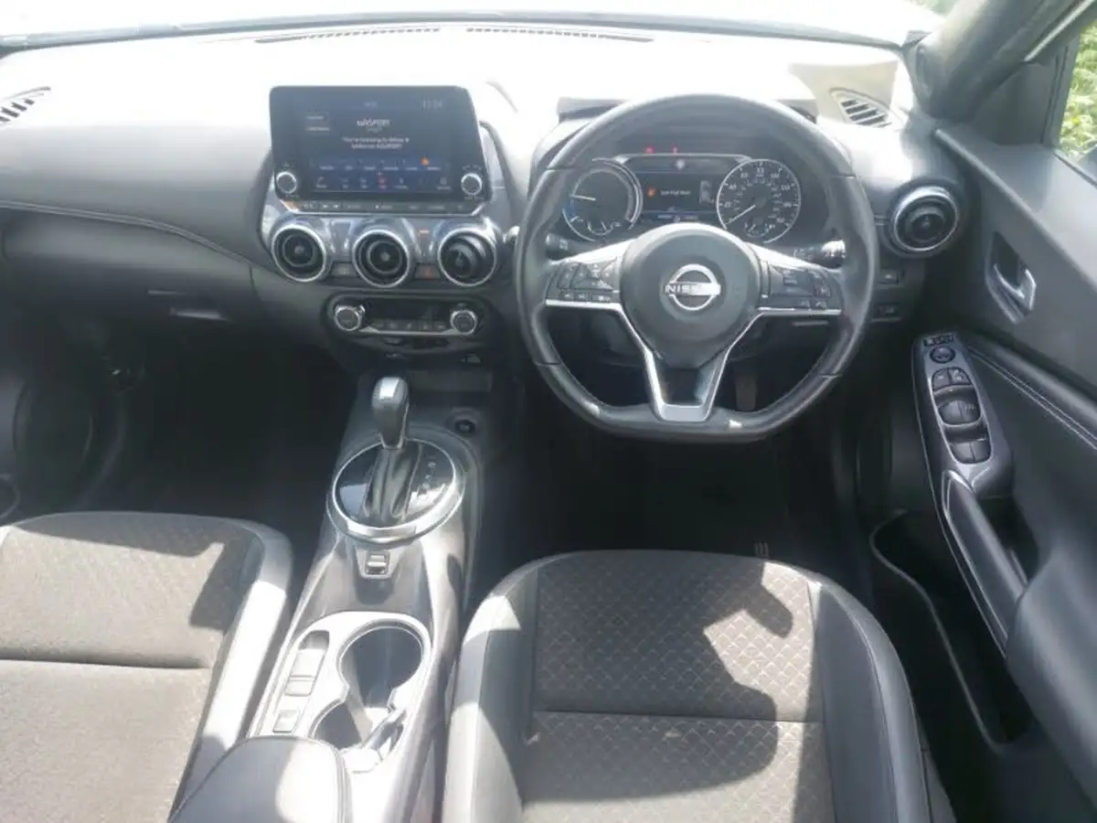 2022-nissan-juke-16-hybrid-n-connecta-big-6