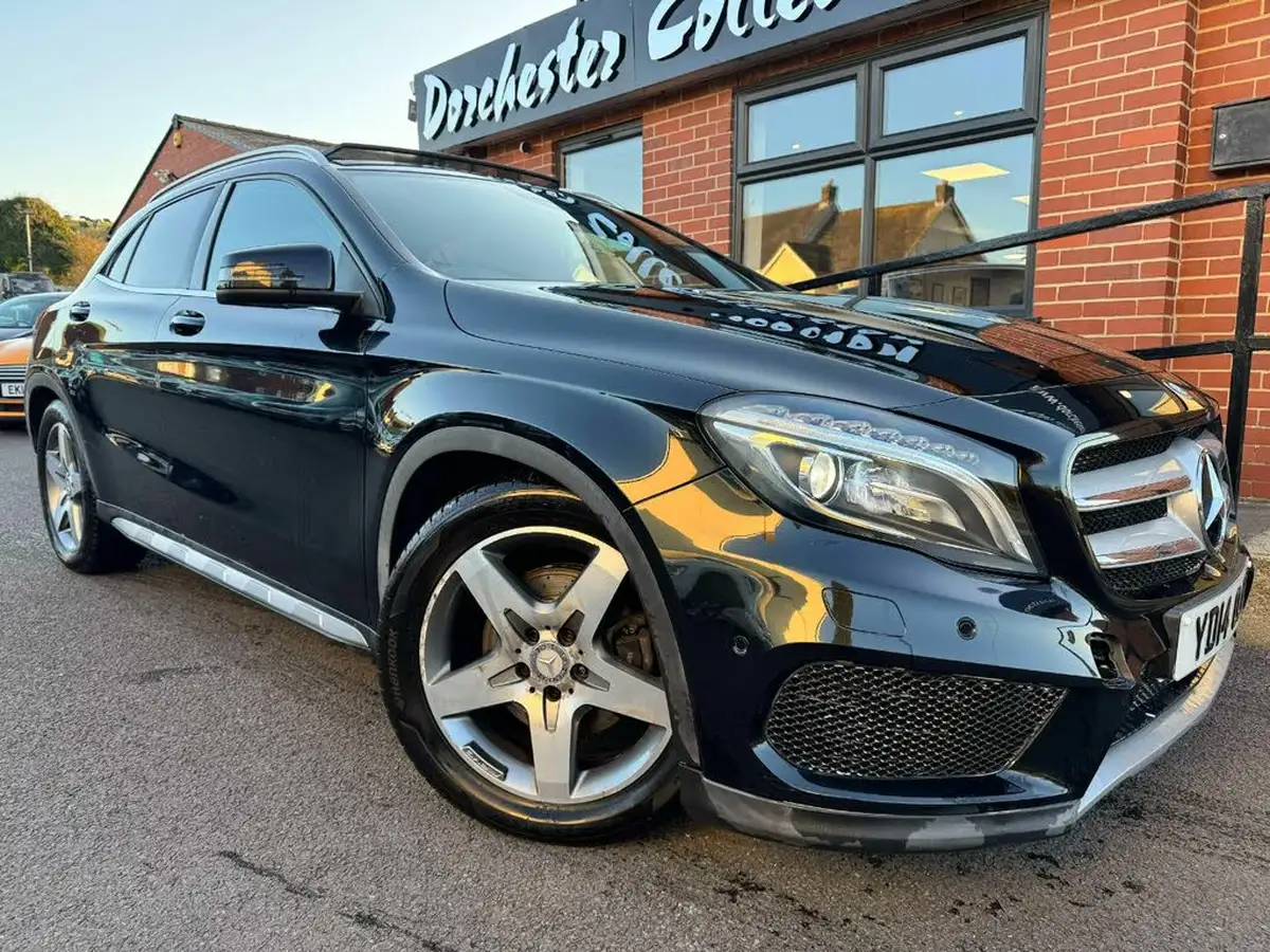2014-mercedes-benz-gla-class-20-amg-line-premium-plus-package-big-8