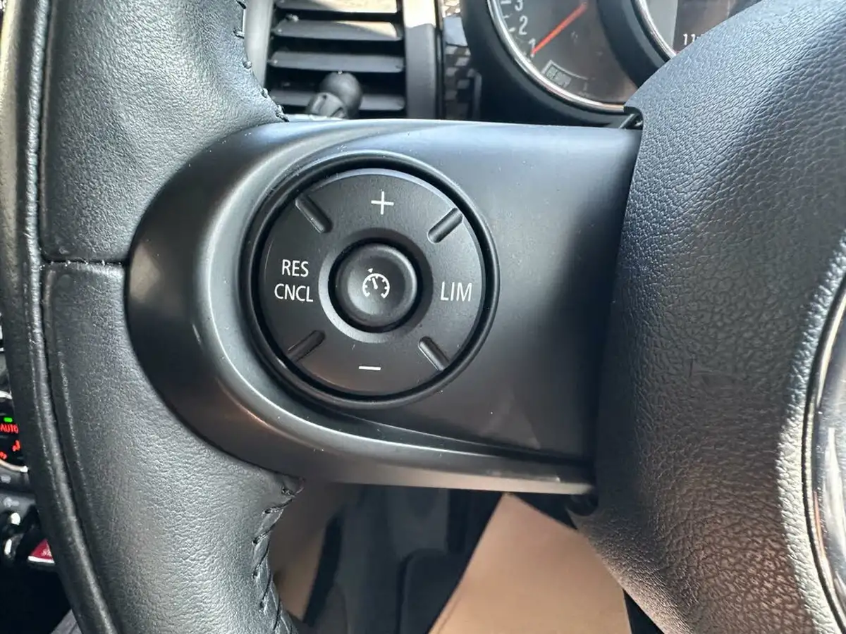 2018-mini-cooper-20-cooper-s-series-ii-ss-hatchback-5d-big-28