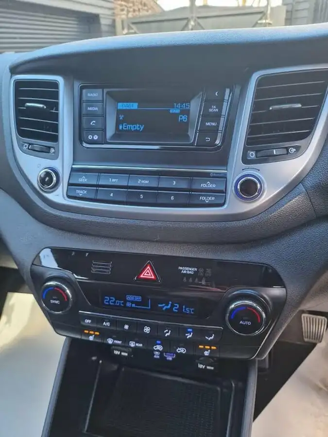 2018-hyundai-tucson-16-gdi-blue-drive-se-big-12