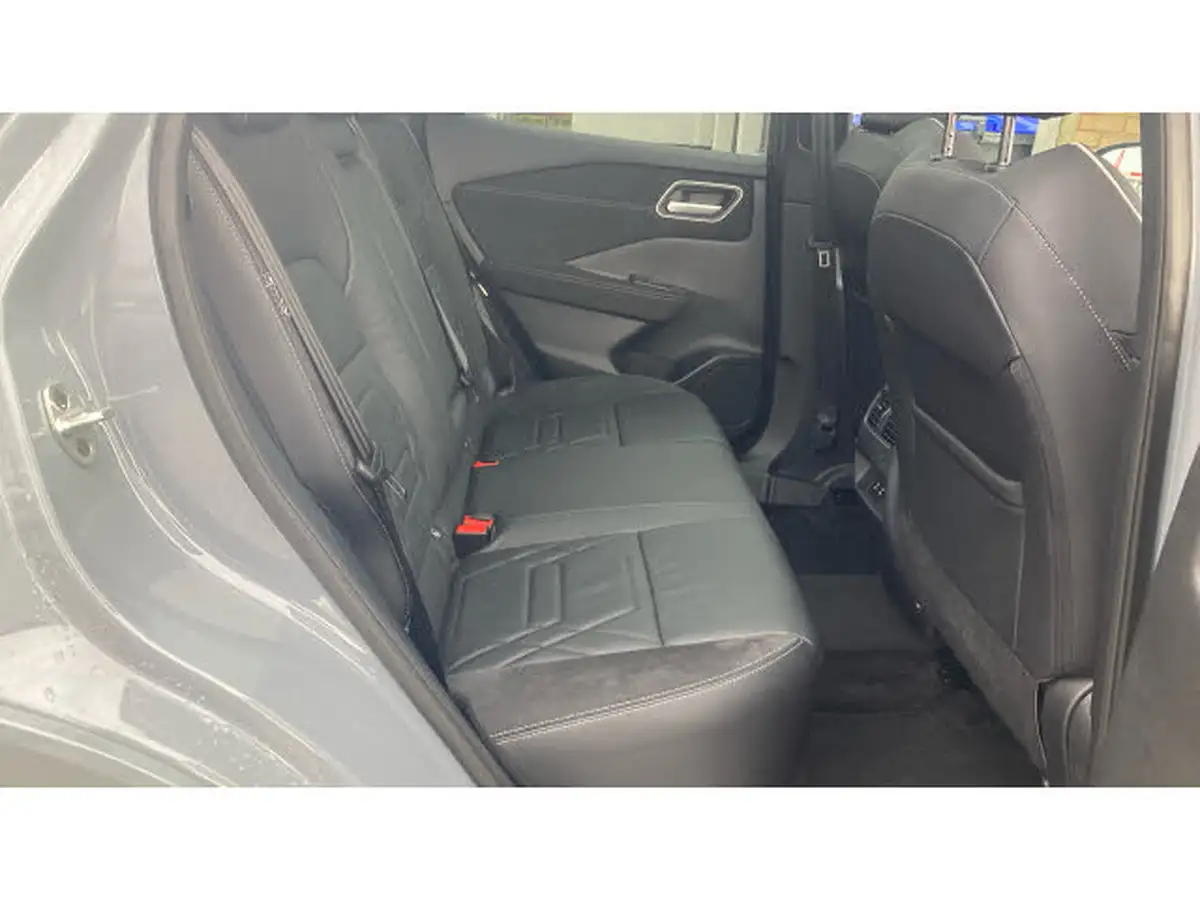 2024-nissan-qashqai-13-dig-t-n-design-158ps-big-15