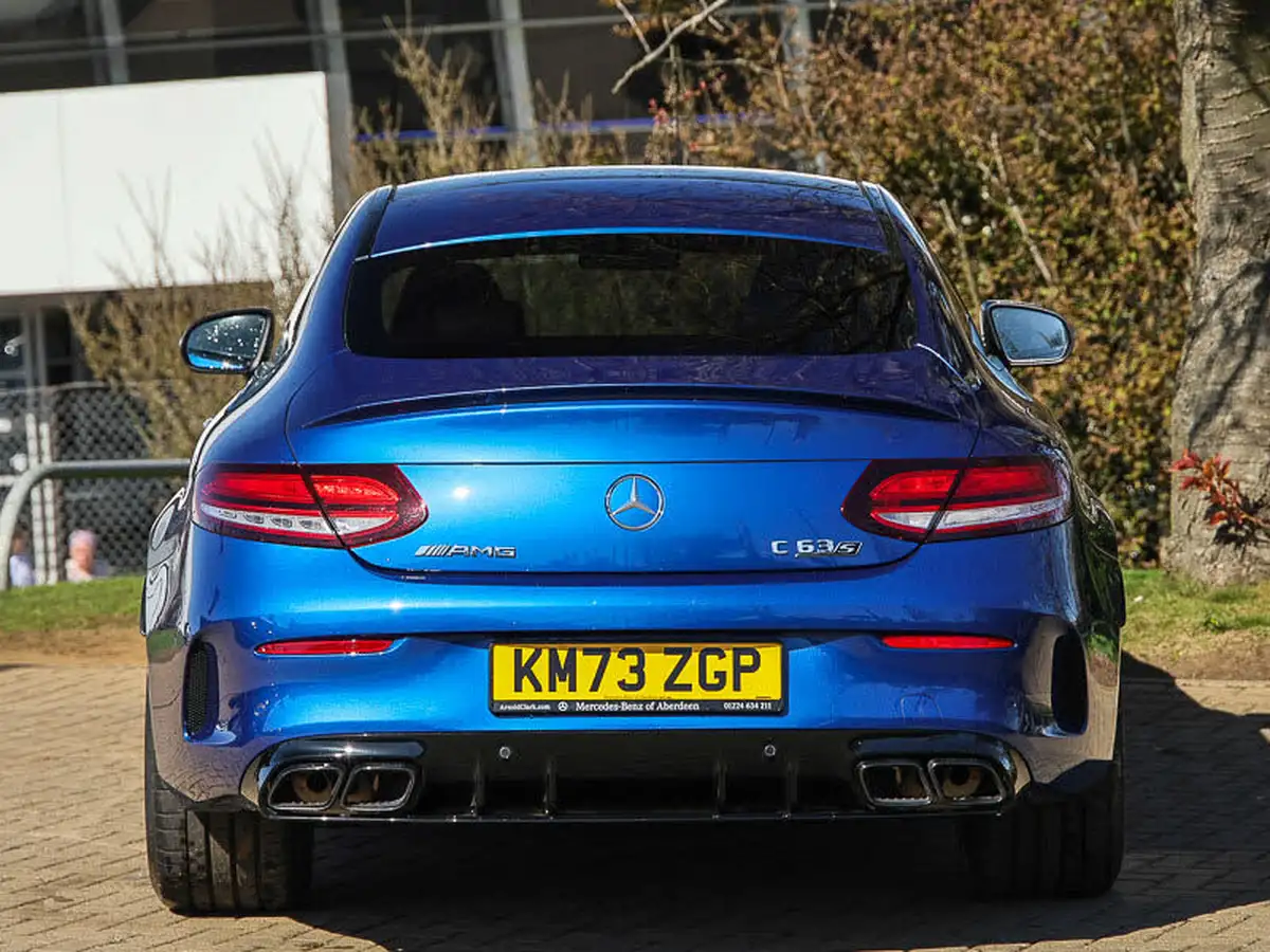 2022-mercedes-benz-c-class-40-c63-amg-s-night-edition-premium-plus-coupe-big-13