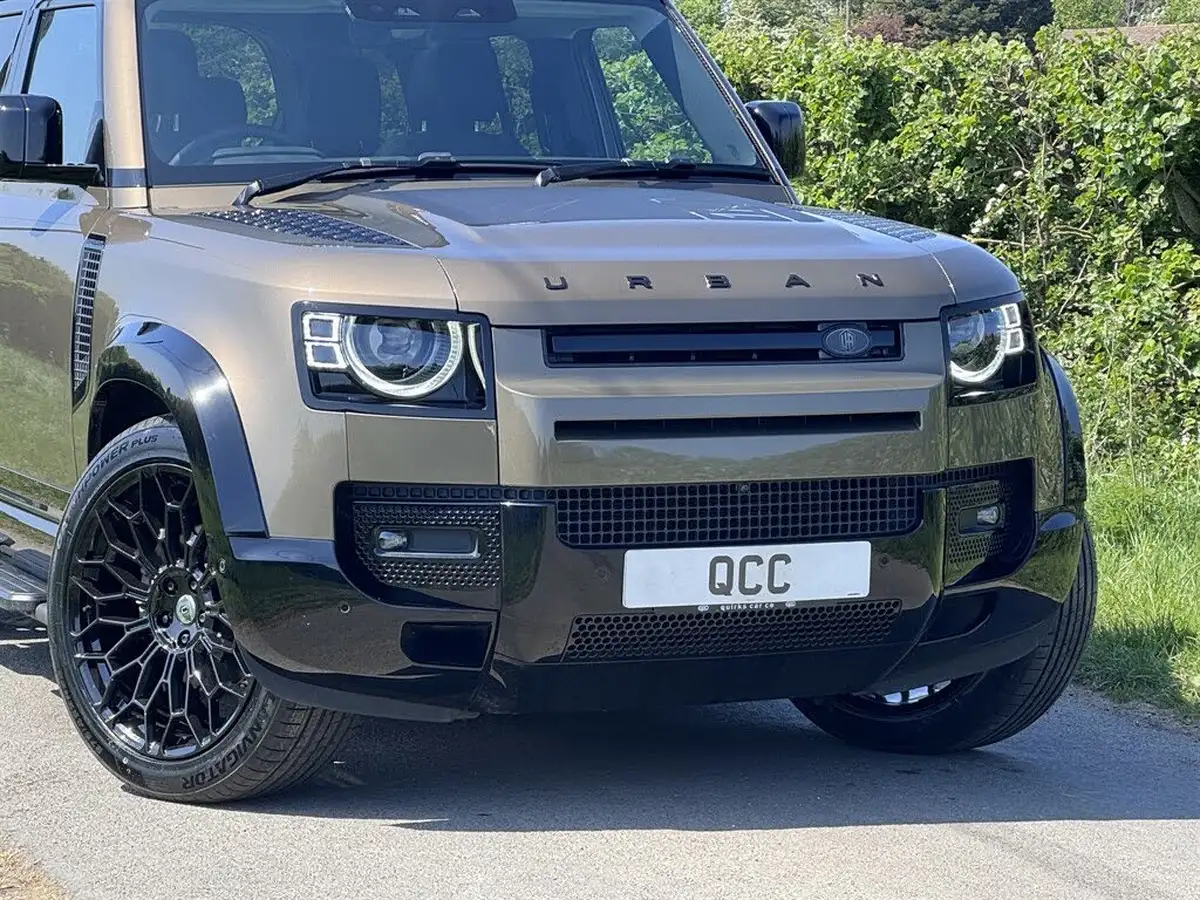 2023-land-rover-110-defender-30-d250-xs-edition-big-26