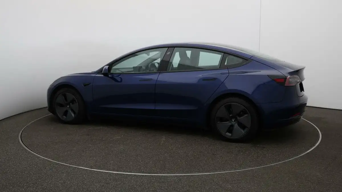 2021-tesla-model-3-e-long-range-4x4-big-37