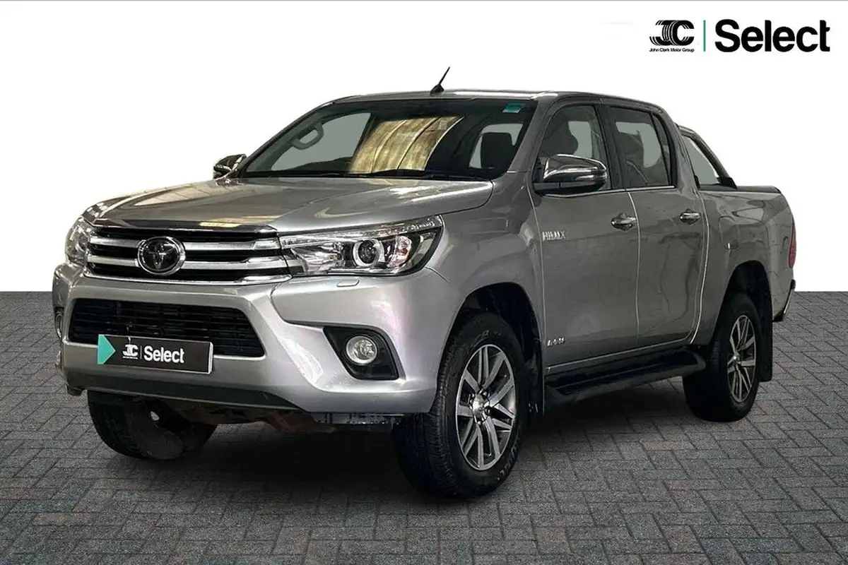 2018-toyota-hi-lux-24d-invincible-ss-auto-big-2