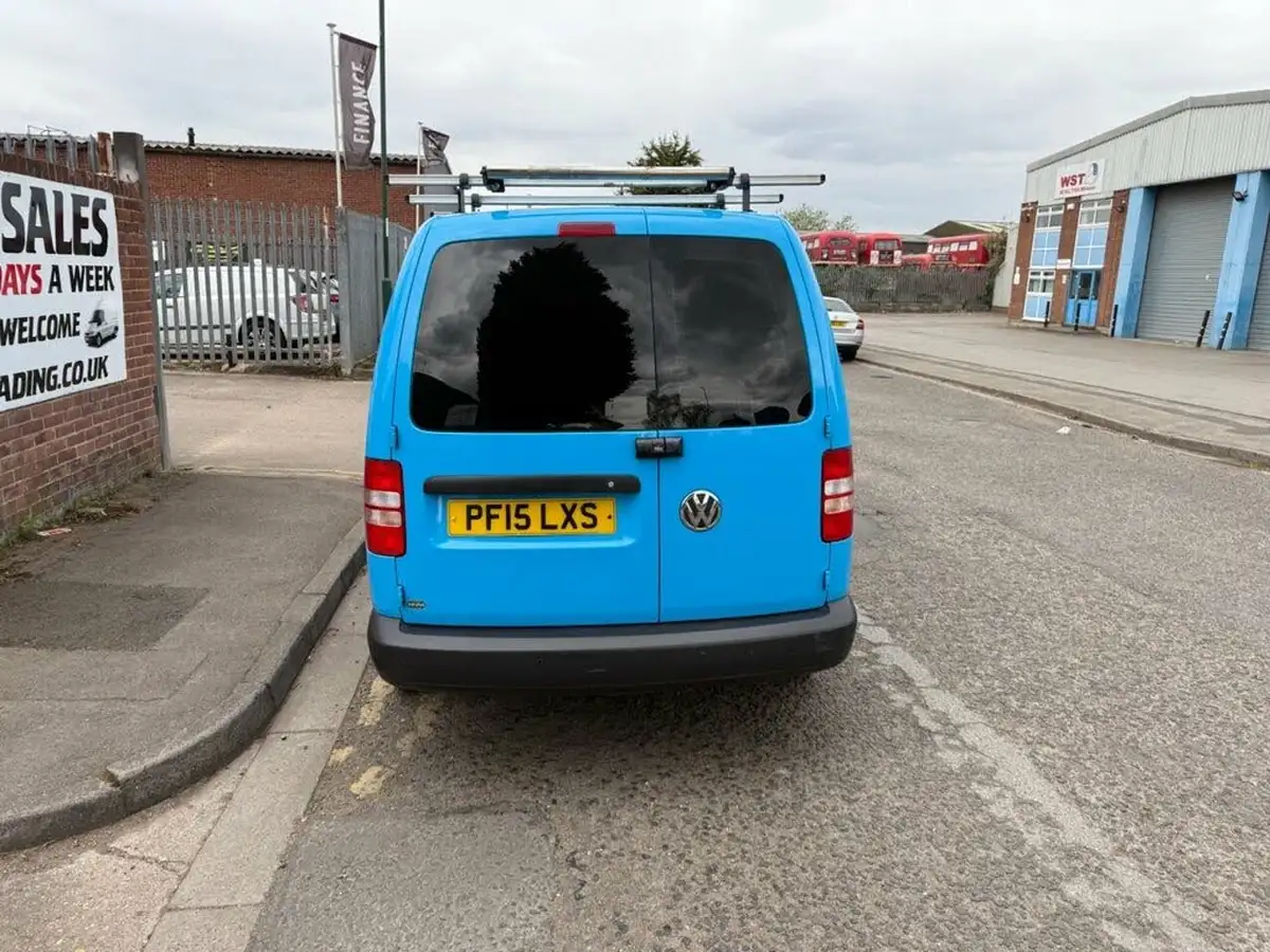 2015-volkswagen-caddy-16tdi-c20-startline-102ps-panel-big-6