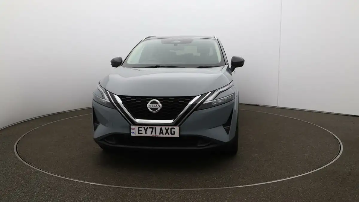2021-nissan-qashqai-13-dig-t-premiere-edition-140ps-big-30
