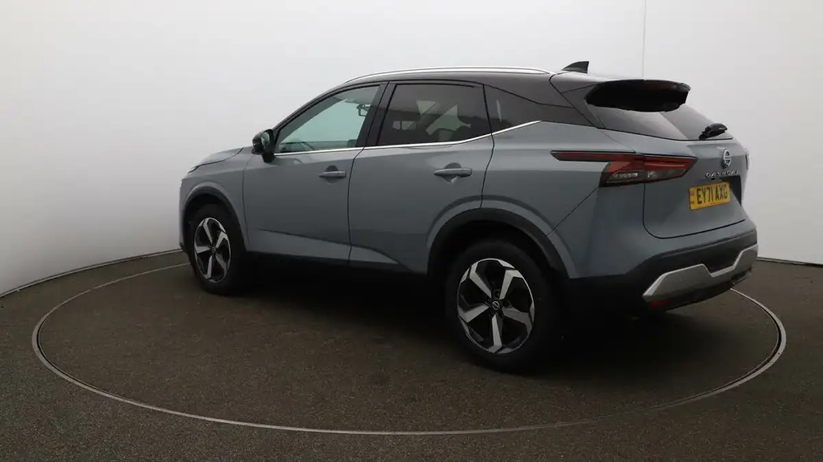 2021-nissan-qashqai-13-dig-t-premiere-edition-140ps-big-54